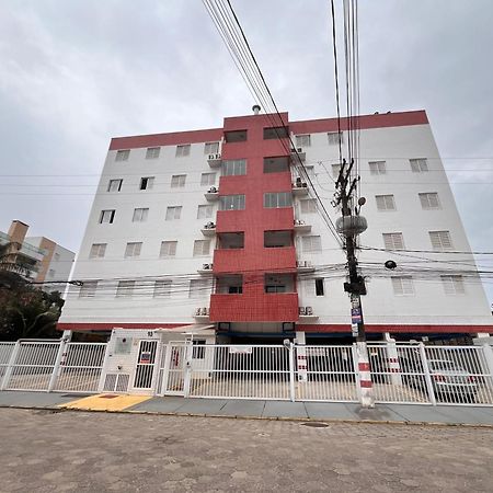 Praia Das Toninhas - Rubi Apto 408 Ubatuba Kültér fotó